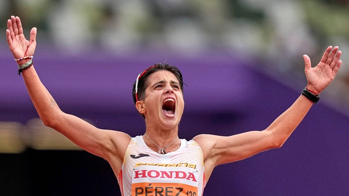 Španielka Maria Perezová nedala súperkám šancu a získala double v chôdzi. Súboj o bronz bol tesný