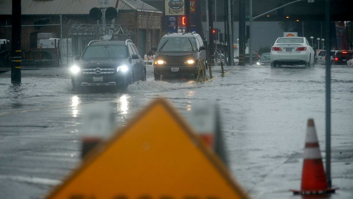Rozsiahle povodne v Kalifornii