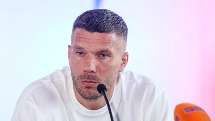 Z hráča sa stane majiteľ klubu. Lukas Podolski uzavrie jednu kapitolu, pred sebou má novú výzvu