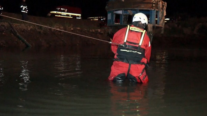 Chcel pomôcť topiacemu sa kamarátovi. V obci Včelince vyhasli dva mladé životy