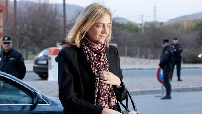 Princeznú Cristinu zbavil súd obvinení. 