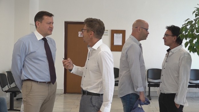 Ondrej Janíček s Jozefom Strelčíkom na súde 