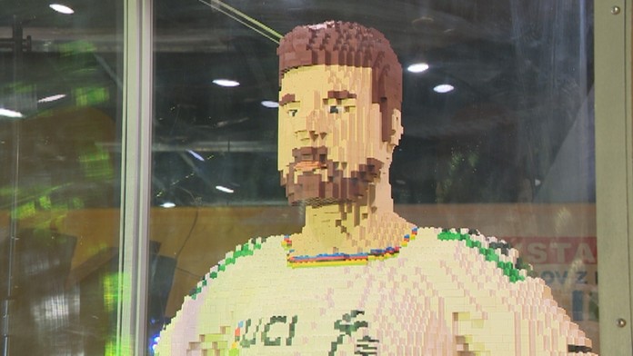 Socha Petra Sagana z lega.