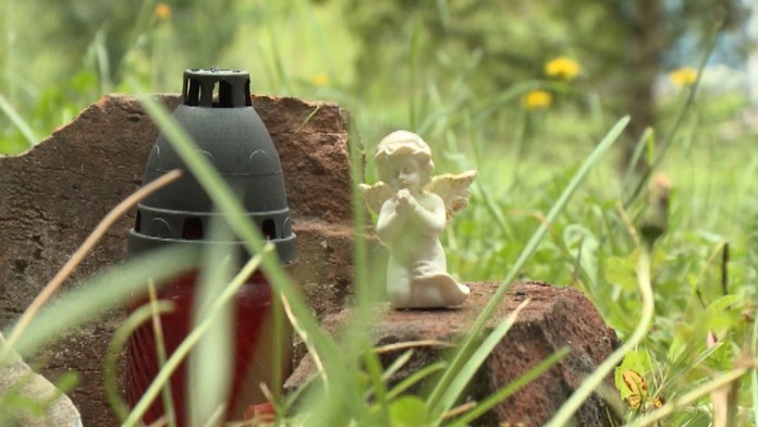 Záhadná smrť mladíka.