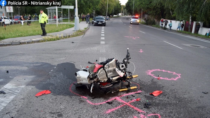 Motocykel po nehode.