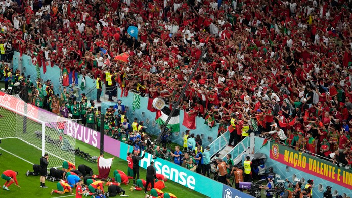 Zrušili im všetky lety. Fanúšikovia z Maroka sa na semifinále majstrovstiev nedostanú