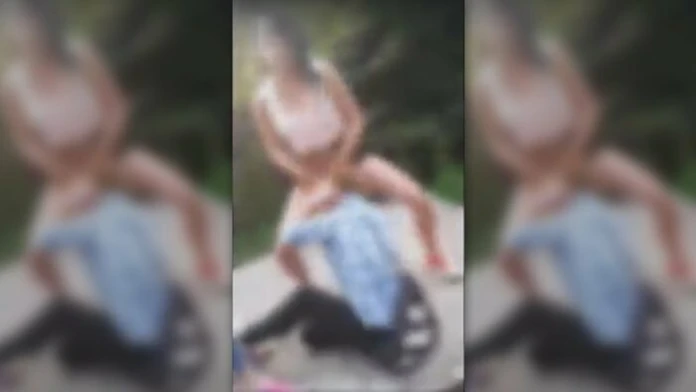 Nechutná šikana dievčat na východe Slovenska