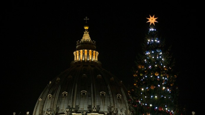 Vianočný stromček vo Vatikáne.