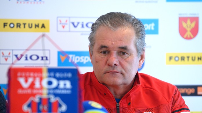 Zachránil Fortuna ligu, ale ďalej pokračovať nebude. Ivan Galád opúšťa lavičku Vionu