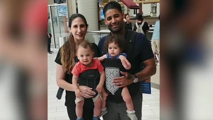 Pláž v britskom Bournemouthe praskala vo švíkoch.