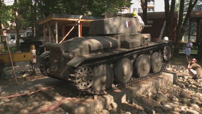 Historický tank.