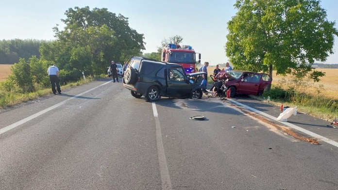 Počas dopravnej nehody pri Dunajskej Strede zomrelo 14-ročné dieťa