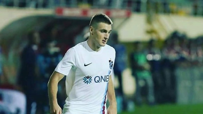 Matúš Bero v drese Trabzonsporu.