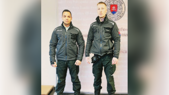 Hrôza matky z B. Bystrice: Dcérka skolabovala počas jazdy, ľudia nereagovali. Pomohli jej až policajti