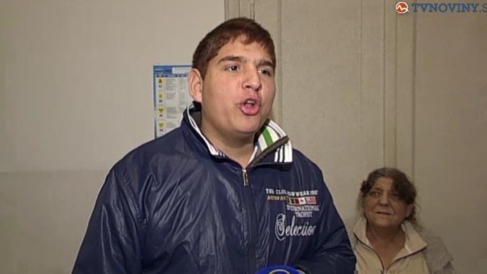 Mladik, ktory ubil na smrt lupica.