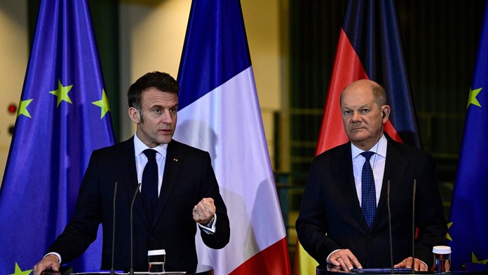 Francúzsko a Nemecko chcú vytiahnuť ťažký kaliber. V odvete za Trumpove clá zvažujú doteraz nepoužitú obchodnú zbraň