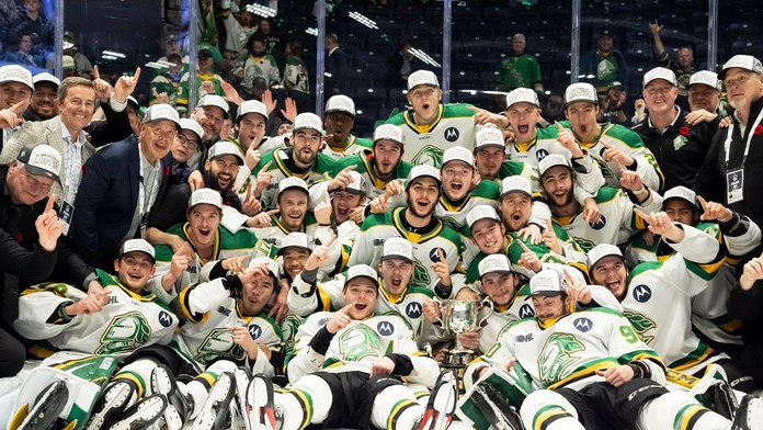 Prestížny Memorial Cup spoznal svojho víťaza. Pekarčíkov tím vypadol po prehre so šampiónom