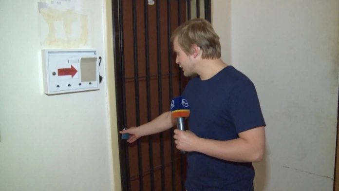 Nájsť poslanca v kancelárii je niekedy náročné.