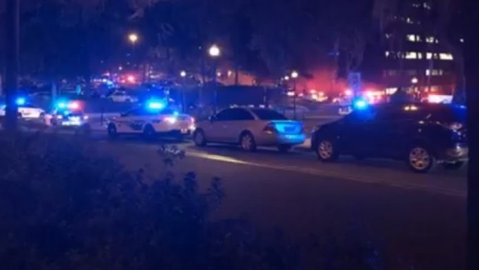 Na floridskej univerzite sa v noci strieľalo