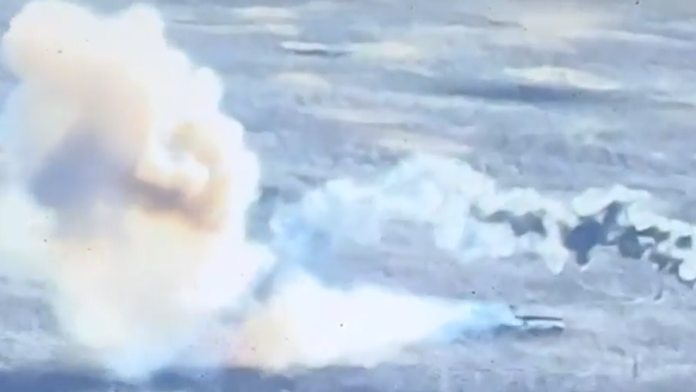 VIDEO: Pri pokuse o prielom prišiel tvrdý knokaut. Ruské tanky zničili presne mierené strely