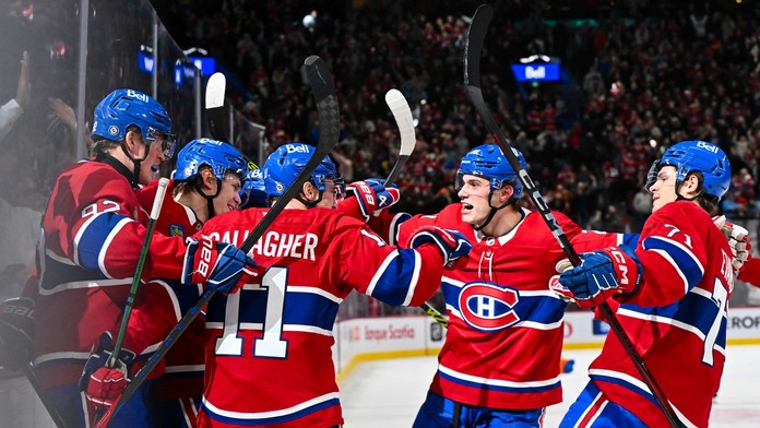 Hráči Montrealu sa radujú z gólu