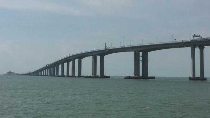 Nový most v Hongkongu.