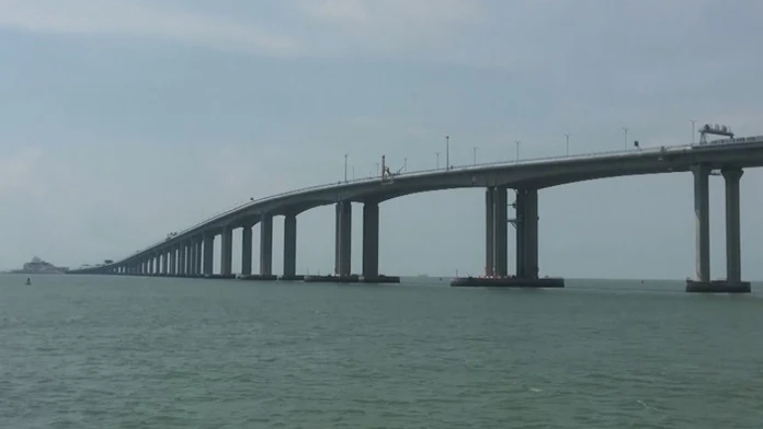 Nový most v Hongkongu.