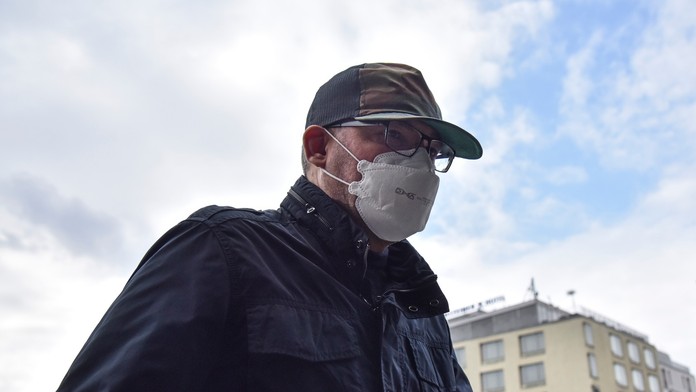 Martin Kvietik prichádza na verejné zasadnutie vo veci väzobného stíhania na Najvyšší súd.