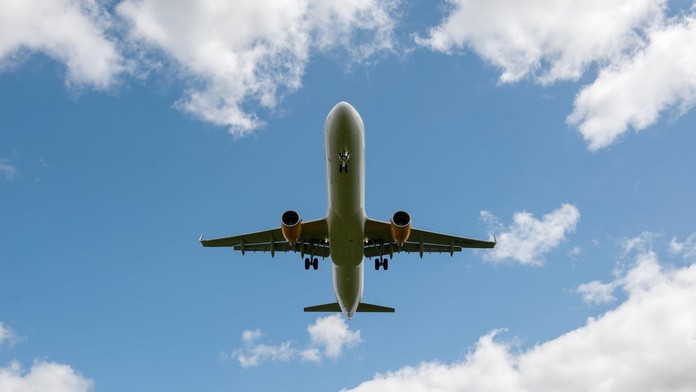 Ďalší problémový let známych aerolínií. Tentoraz sa lietadlo muselo otočiť a vrátiť