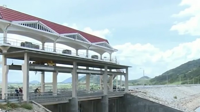 Traja opití Vietnamci vypustili priehradu.