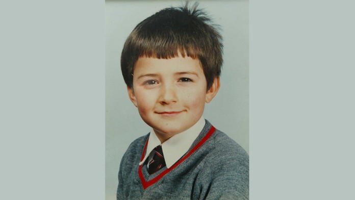 Alex má novú frajerku Zahrá si ju známa speváčka.mp4