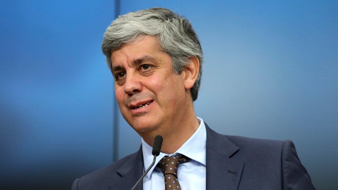 Tínedžerka si začala písať denník, so svetom komunikovala cez internet. 