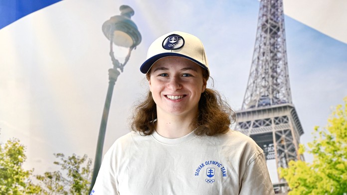 Stane sa najmladšou v ére samostatnosti. Spoznali sme mená vlajkonosičov Slovenska na otváracom ceremoniáli