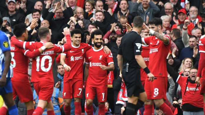 Hádanka o anglickom titule stále nie je vylúštená. Šláger medzi Arsenalom a City poslal do výhody Liverpool