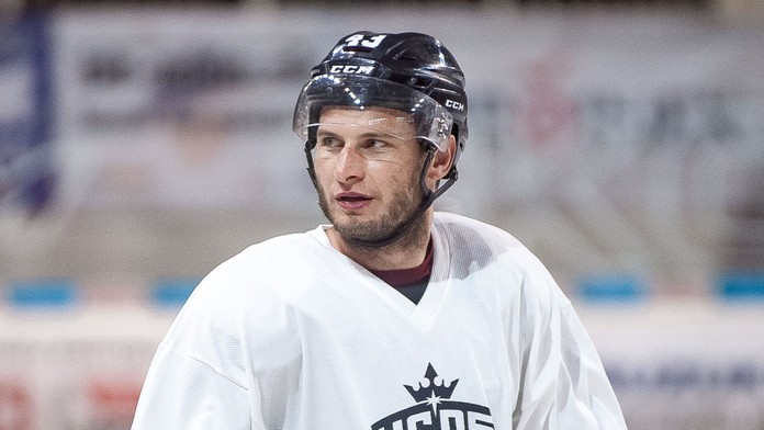 Zahral si s Crosbym, z NHL ho vyprevadil Gretzky. Bývalý kapitán Slovenska sa nevyhovára: Chyba bola vo mne