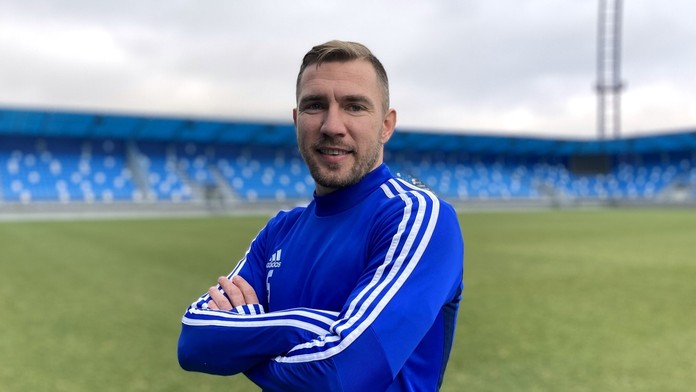 Bývalý reprezentant si toho vzal na svoje plecia priveľa a vyhorel. Za volantom mal pocit, že dostane infarkt