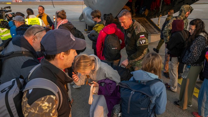 Na bratislavskom letisku v utorok podvečer pristáli prvé dva štátne repatriačné lety z Blízkeho východu.