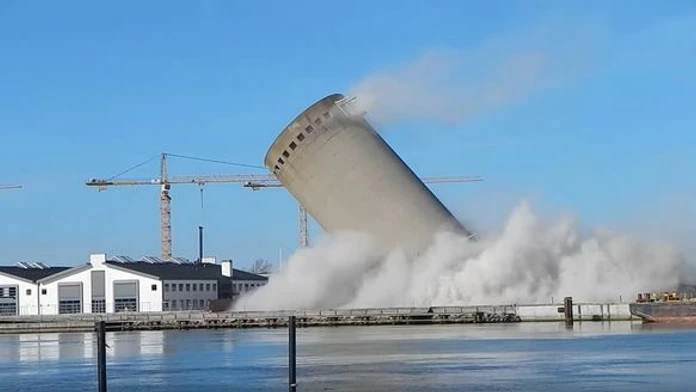 Demolácia veže v dánskom prístavnom meste Vordingborg