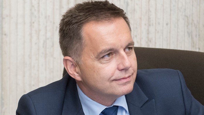 Minister financií SR Peter Kažimír 