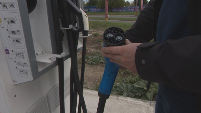 Nabíjacia stanica pre elektromobily.