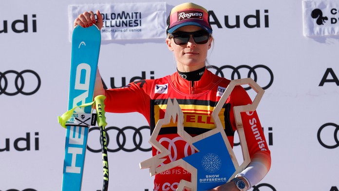 Gutová-Behramiová ovládla poradie v super-G. Ani Taliansko sa nezaobišlo bez ťažkého pádu