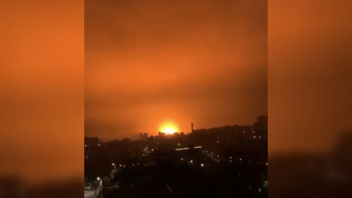 Ruský čiernomorský prístav Tuapse sa stal opäť terčom útoku. V akcii boli ukrajinské námorné drony