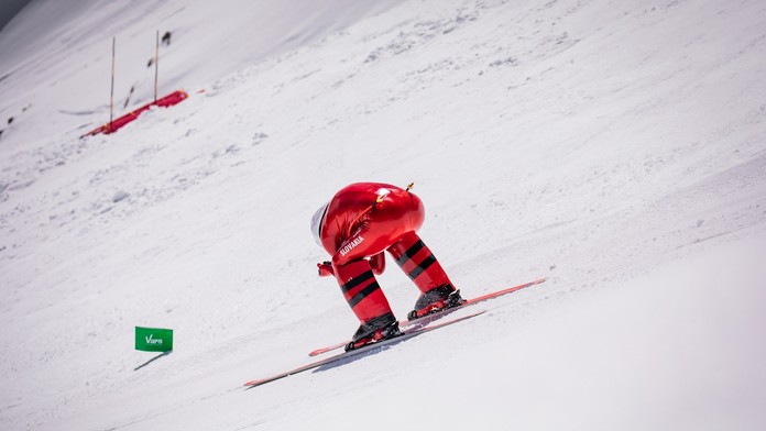 VIDEO: Rýchlostný lyžiar Bekeš prekonal slovenský rekord. Na MS dosiahol rýchlosť, „o akej ani nesníval“