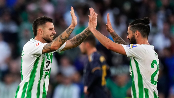 Real Madrid len so ziskom bodu, Martin Valjent sa tešil z výhry aj posunu v tabuľke