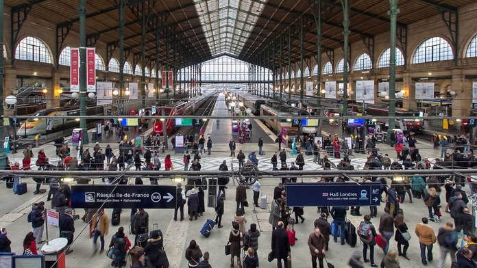 Bezpečnostné plány olympijských hier v rukách zlodejov. Inžinierovi ukradli na stanici v Paríži počítač s citlivými informáciami