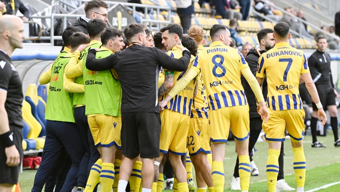 Kluby Niké ligy vybrali prípadného náhradníka za DAC v Konferenčnej lige. Konečné slovo bude mať UEFA