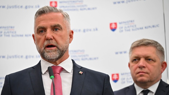 Premiér Fico pôjde do Moskvy s Gašparom a Eštokom