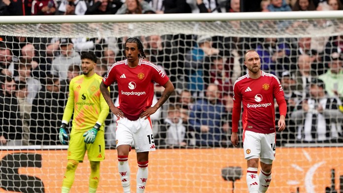 Tréner nechal Onanu doma, Man United v Newcastli vyfasoval štvorku. Hrdinom Liverpoolu Van Dijk