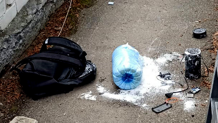 Rusi sa nabúrali do telefónu 14-ročnej Ukrajinke a vydierali ju. Pod nátlakom mala spáchať teroristický útok