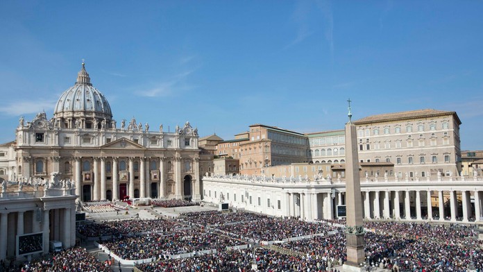 Námestie sv. Petra vo Vatikáne